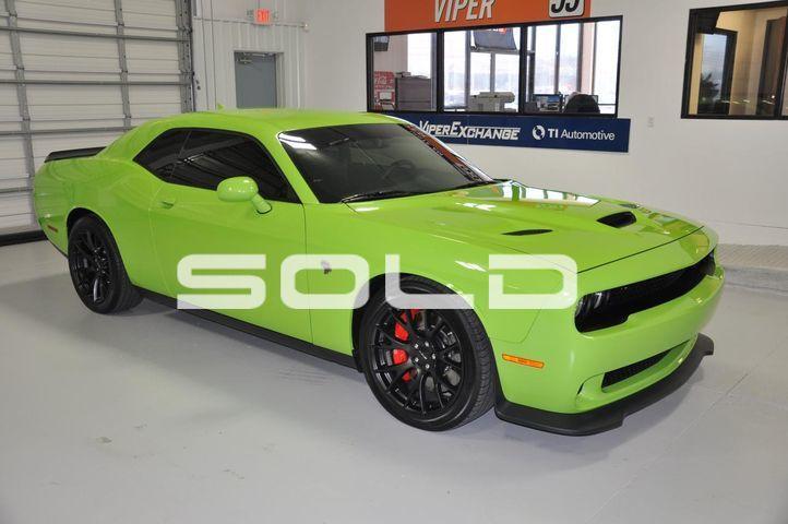 Used-2015-Dodge-Challenger-SRT-Hellcat