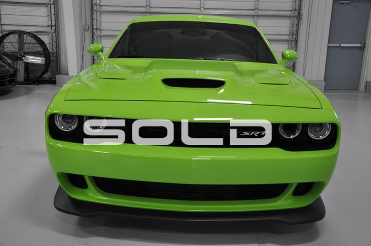 Used-2015-Dodge-Challenger-SRT-Hellcat