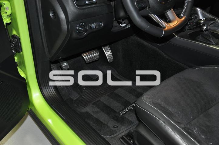 Used-2015-Dodge-Challenger-SRT-Hellcat