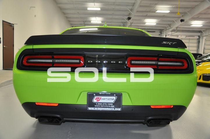 Used-2015-Dodge-Challenger-SRT-Hellcat