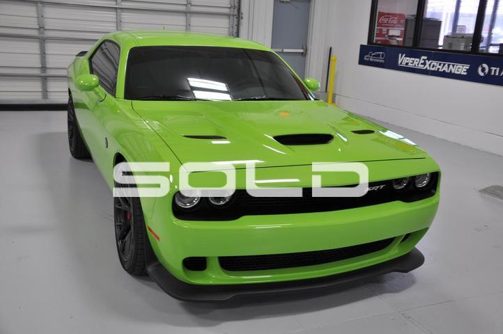 Used-2015-Dodge-Challenger-SRT-Hellcat