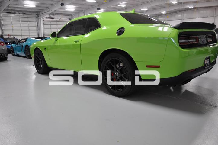 Used-2015-Dodge-Challenger-SRT-Hellcat