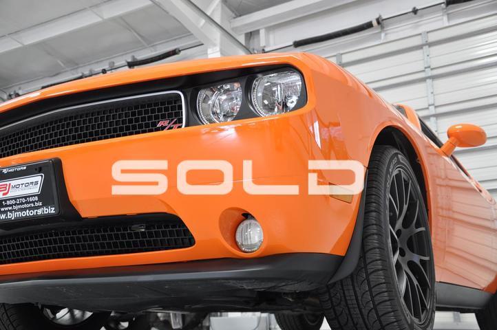 Used-2014-Dodge-Challenger-R/T