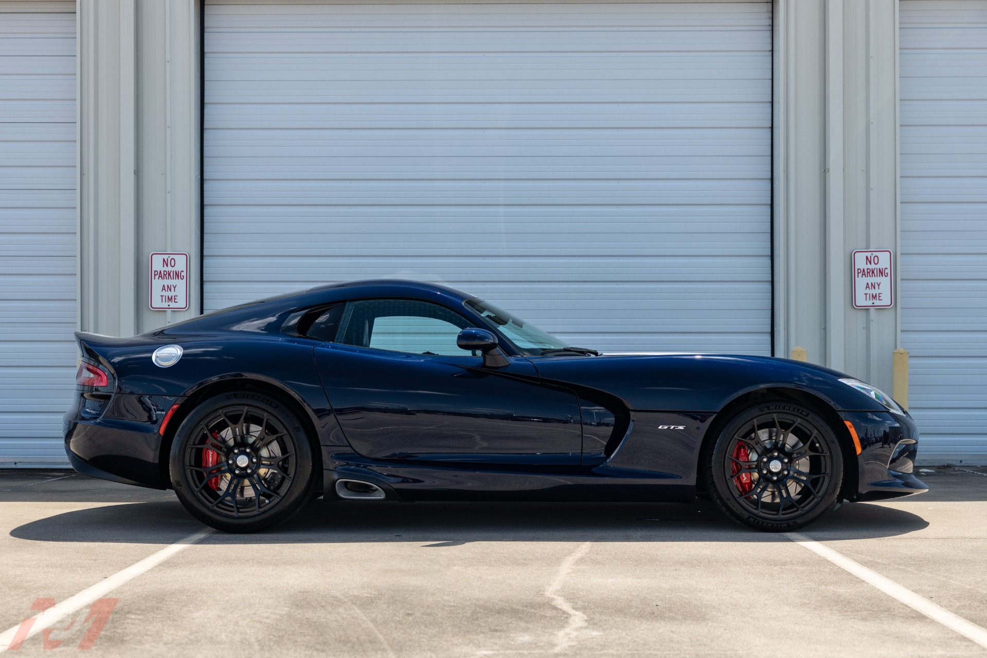 Used-2014-Dodge-Viper-GTS