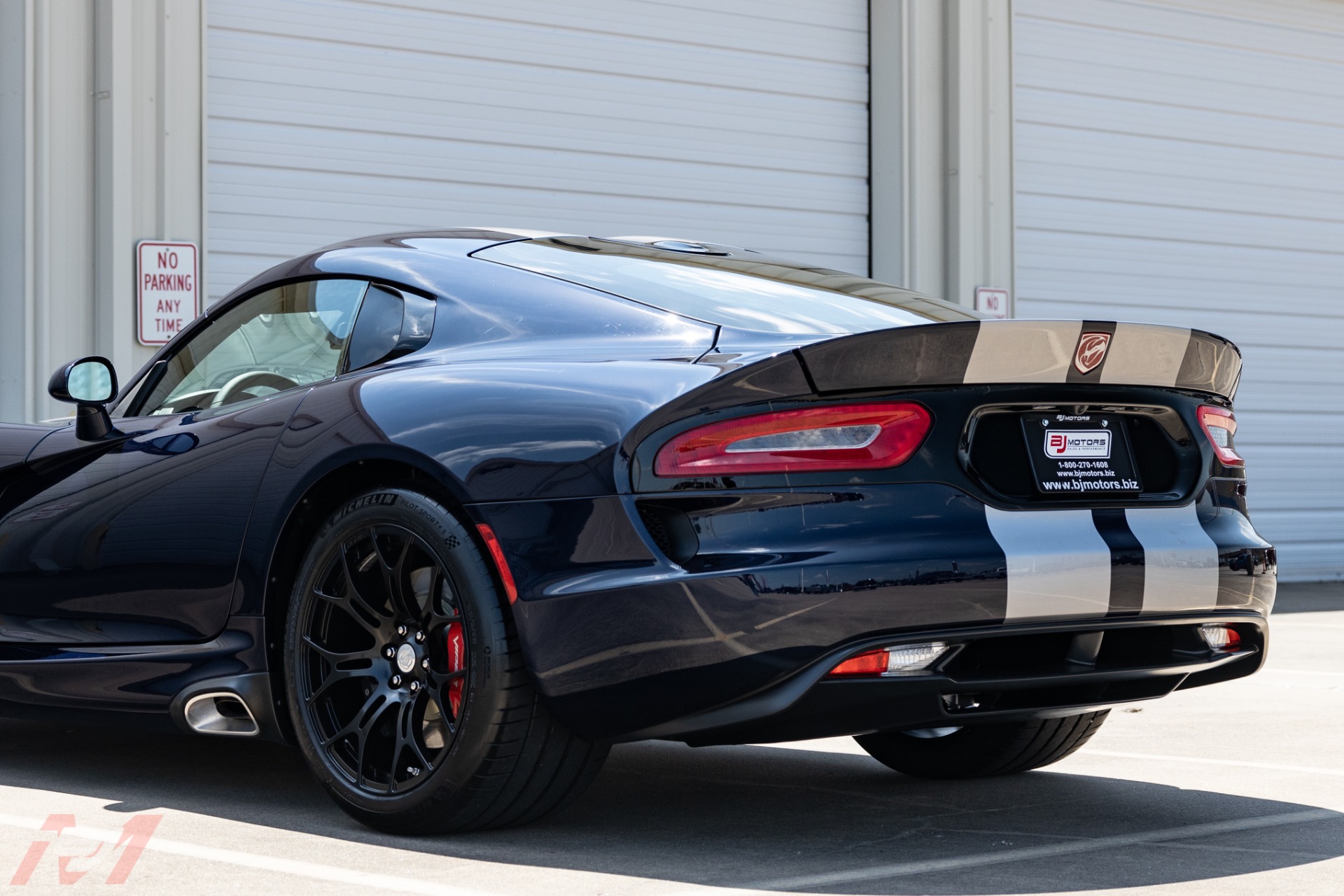 Used-2014-Dodge-Viper-GTS