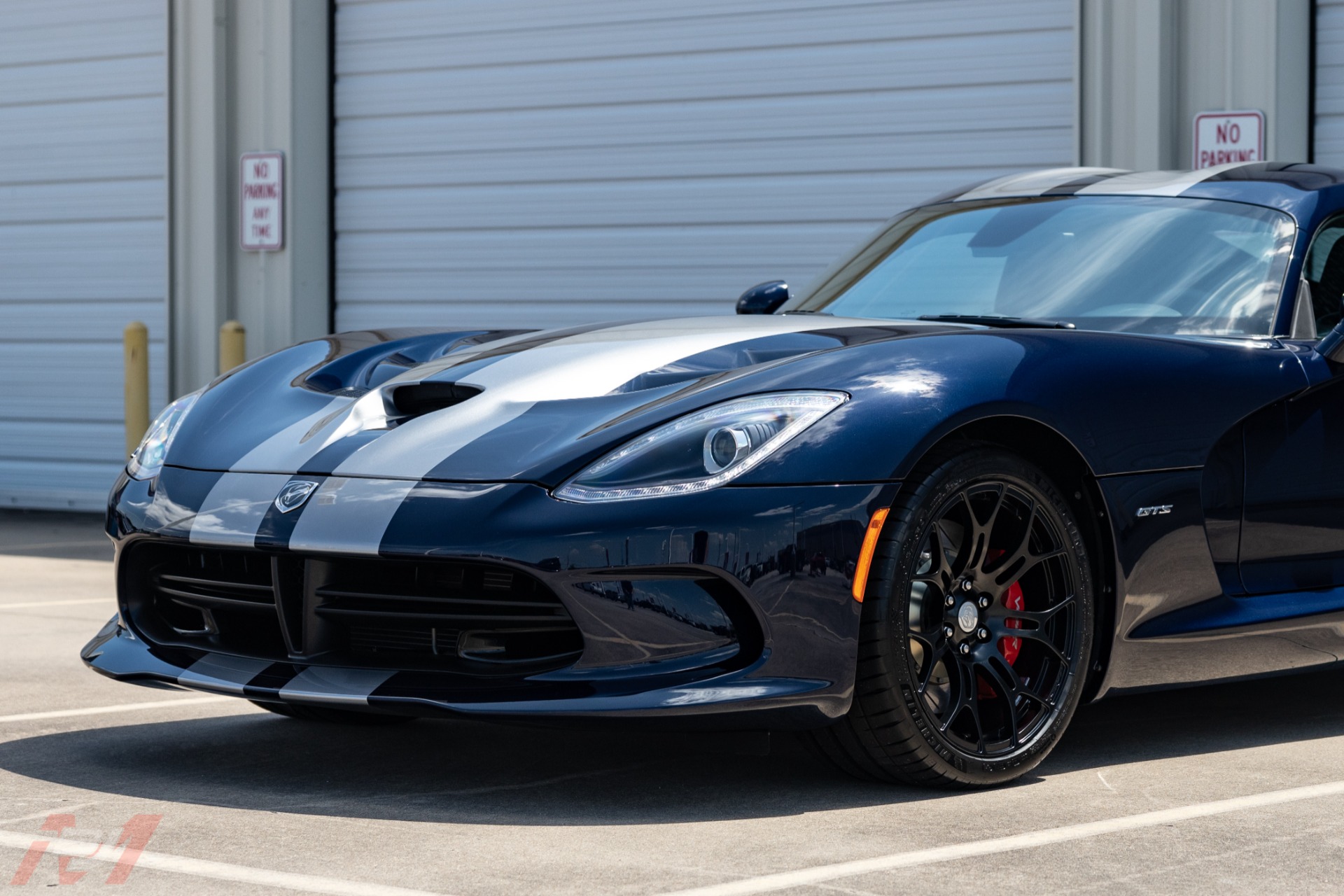 Used-2014-Dodge-Viper-GTS