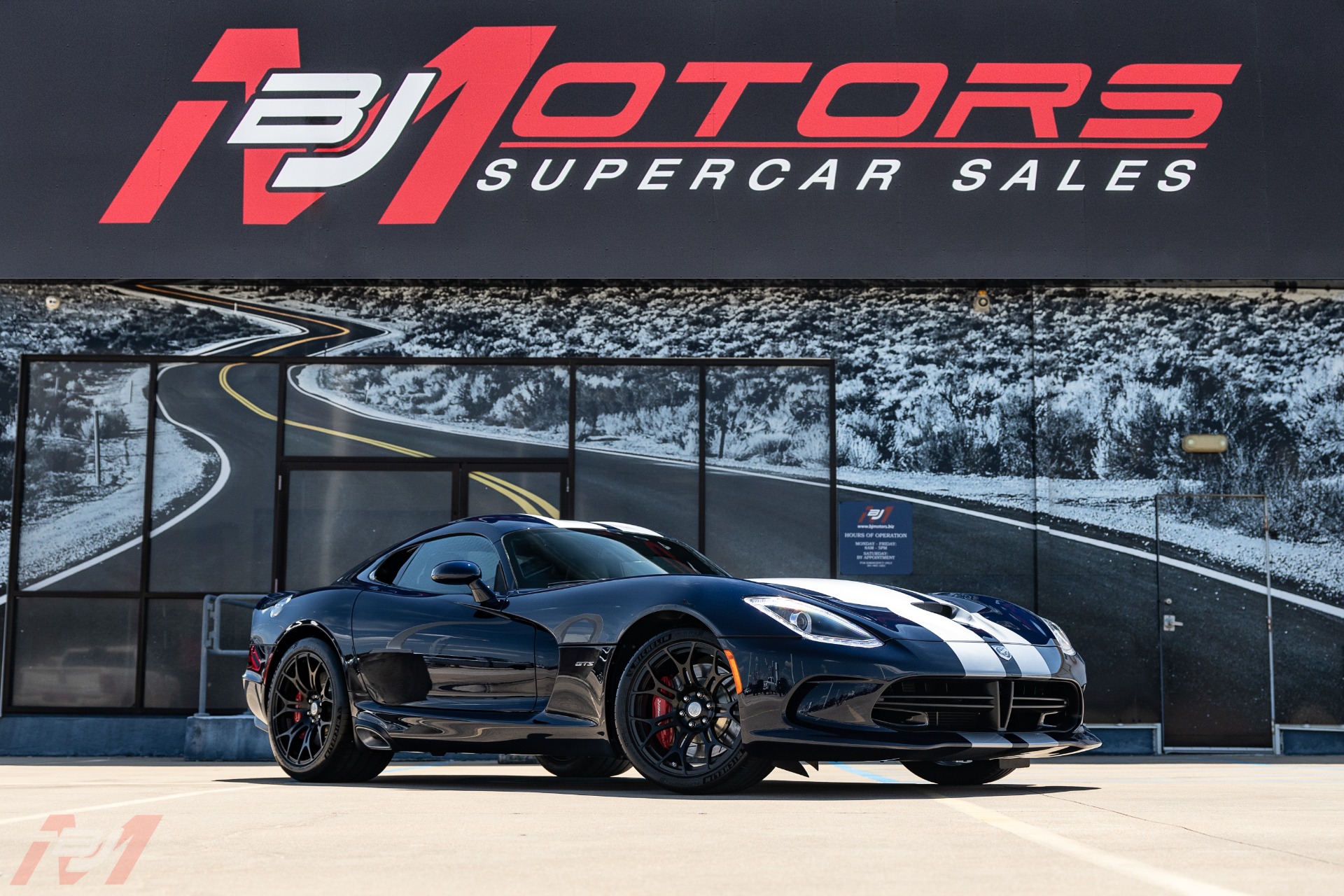 Used-2014-Dodge-Viper-GTS