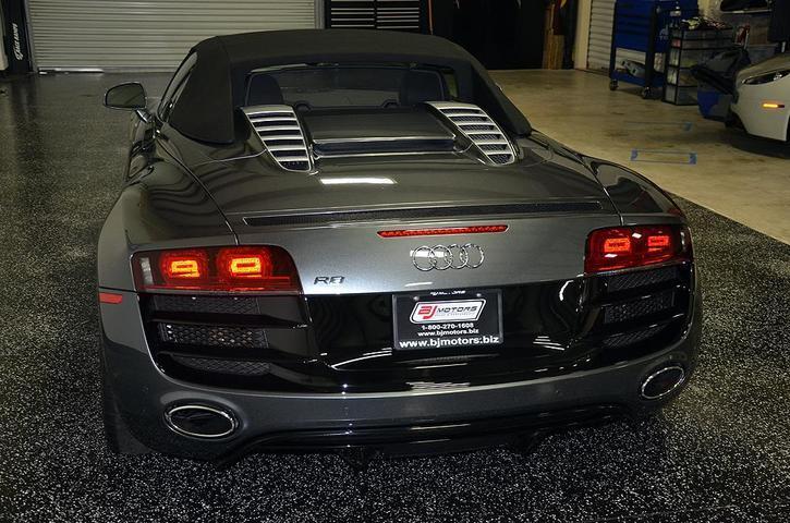 Used-2011-Audi-R8-52L