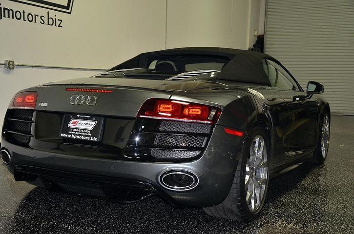 Used-2011-Audi-R8-52L