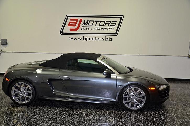 Used-2011-Audi-R8-52L