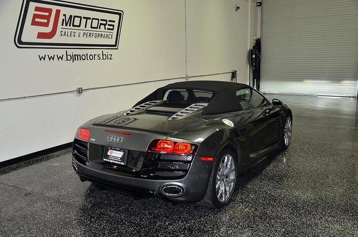 Used-2011-Audi-R8-52L