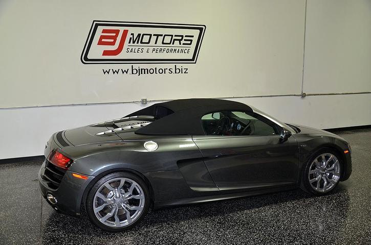 Used-2011-Audi-R8-52L