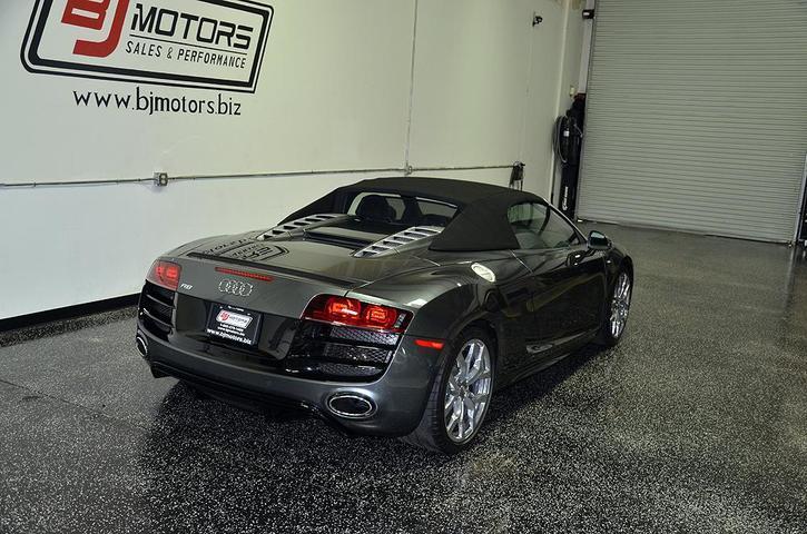 Used-2011-Audi-R8-52L