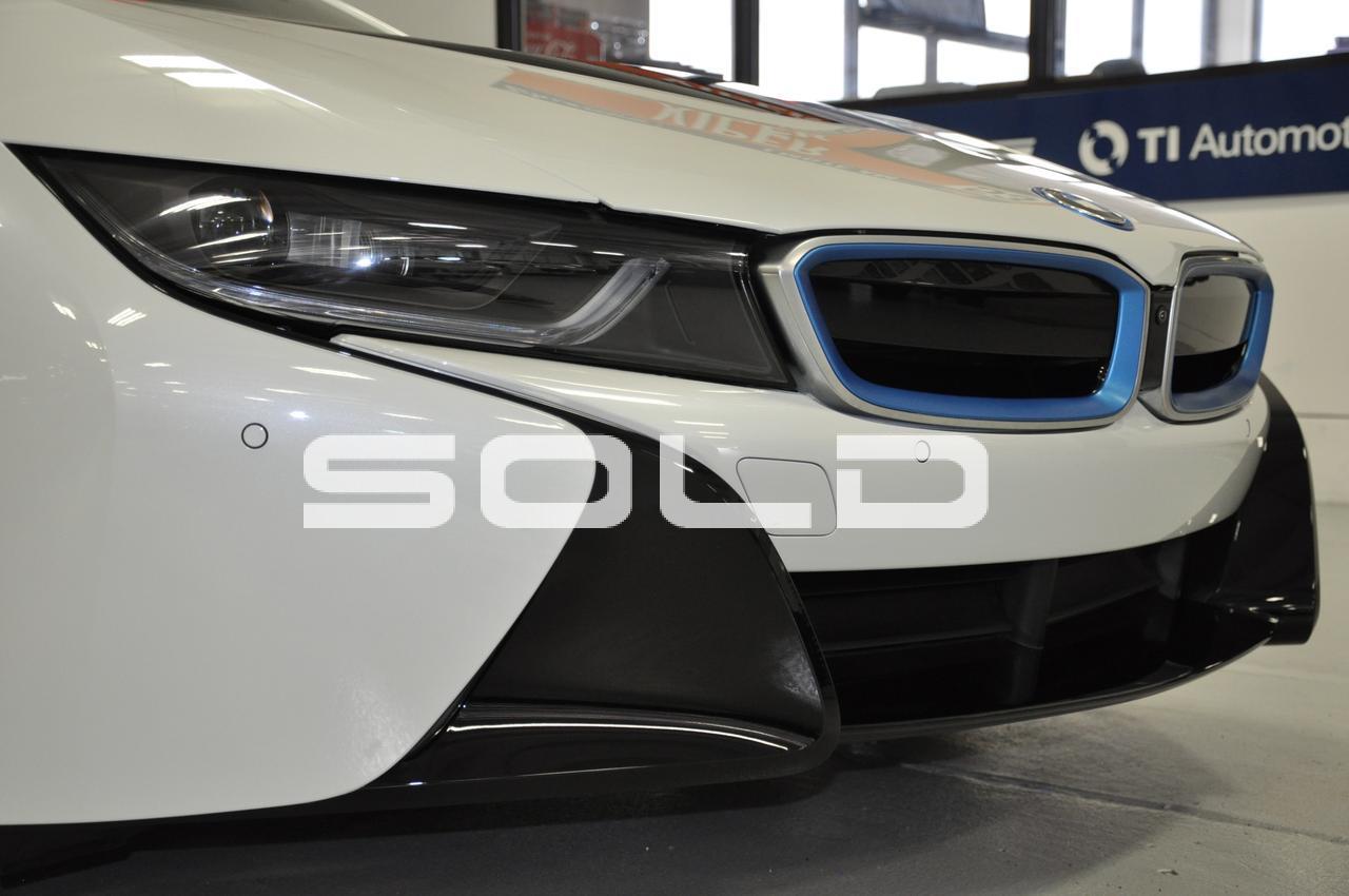 Used-2015-BMW-i8