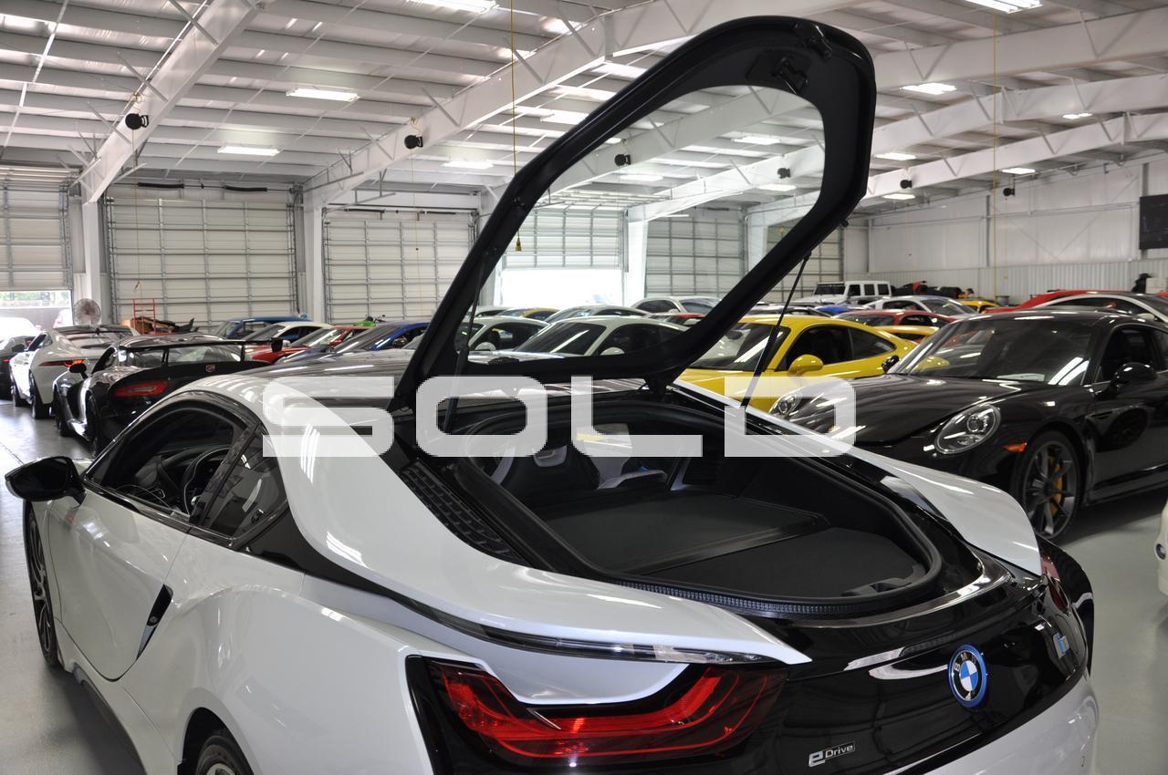 Used-2015-BMW-i8