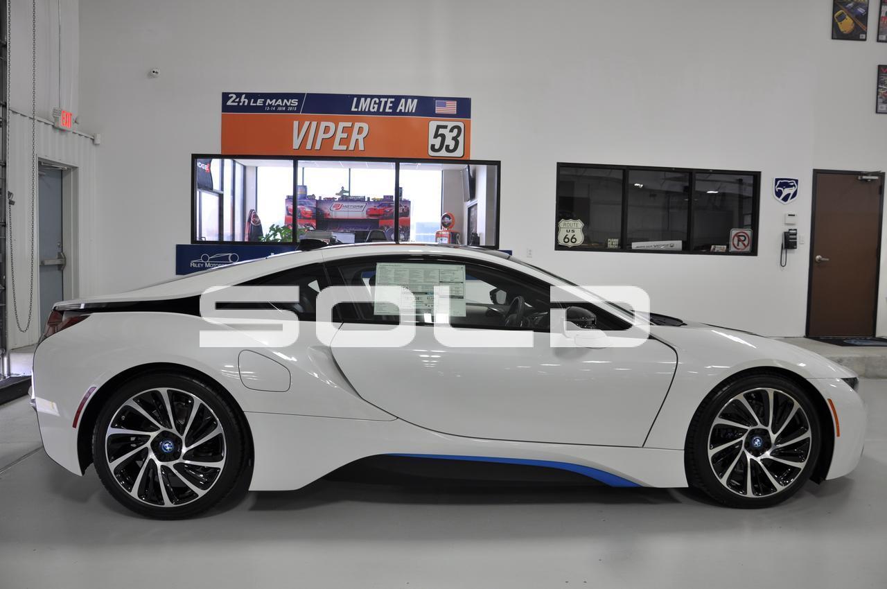 Used-2015-BMW-i8