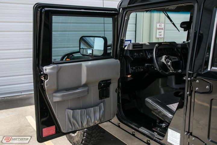 Used-2002-HUMMER-H1-Predator