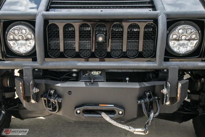 Used-2002-HUMMER-H1-Predator