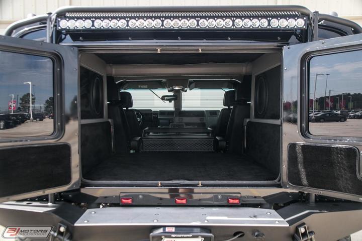 Used-2002-HUMMER-H1-Predator