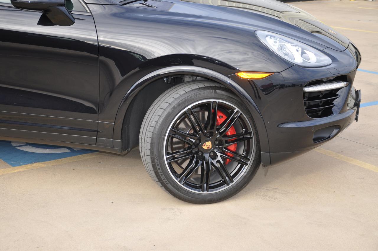 Used-2014-Porsche-Cayenne-Turbo-S