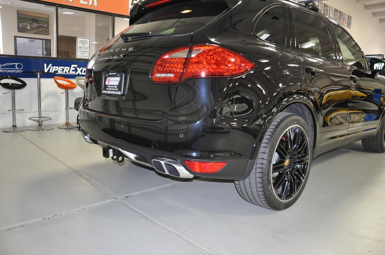 Used-2014-Porsche-Cayenne-Turbo-S