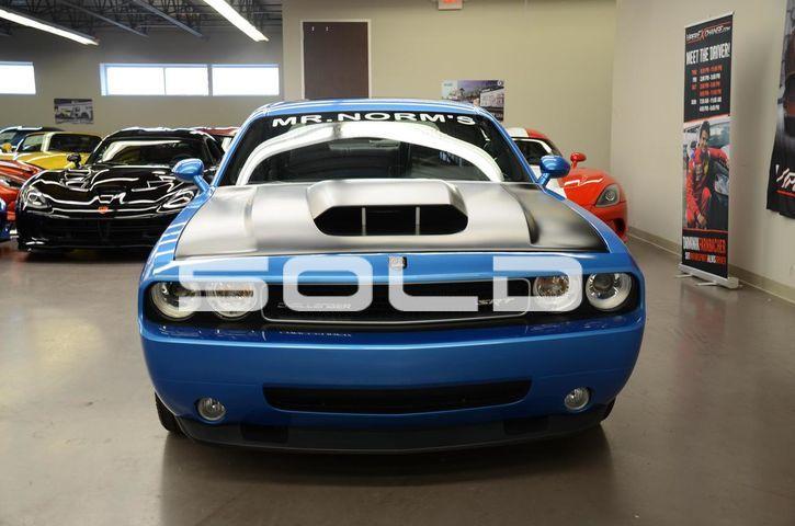 Used-2010-Dodge-Challenger-SRT8