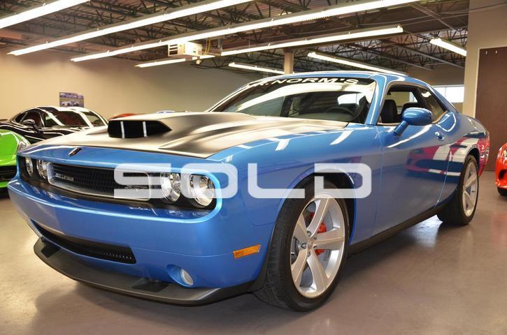 Used-2010-Dodge-Challenger-SRT8