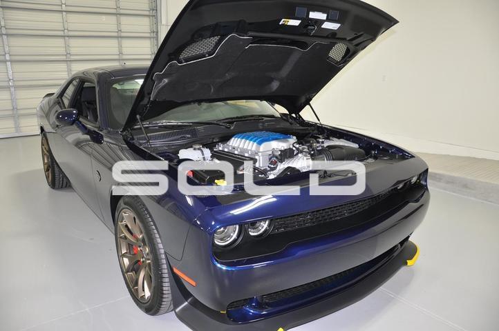 Used-2015-Dodge-Challenger-SRT-Hellcat