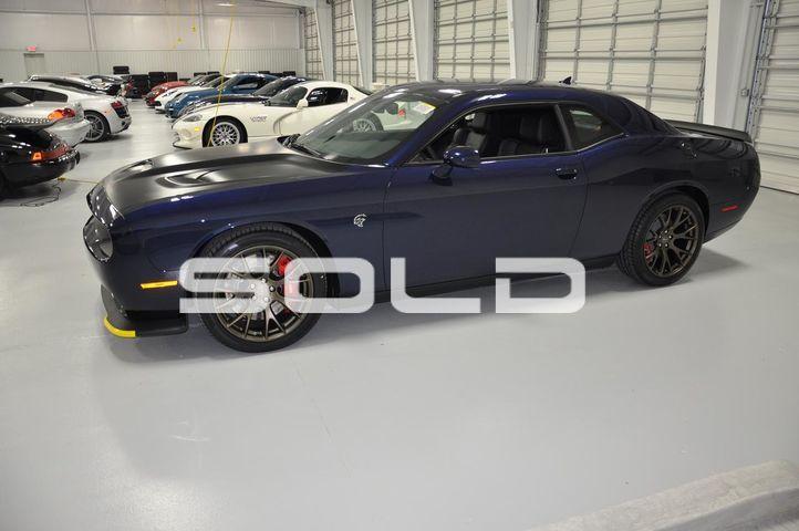 Used-2015-Dodge-Challenger-SRT-Hellcat