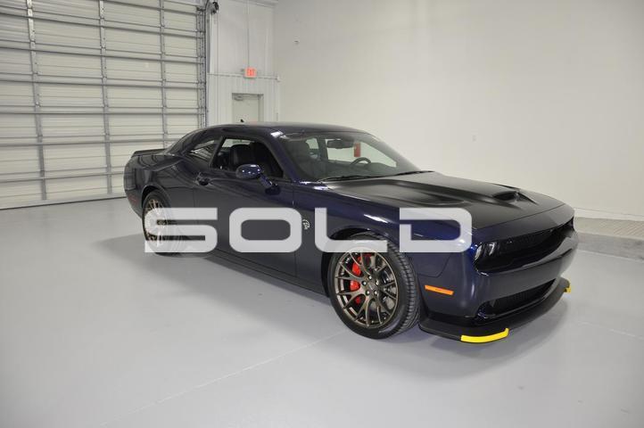 Used-2015-Dodge-Challenger-SRT-Hellcat