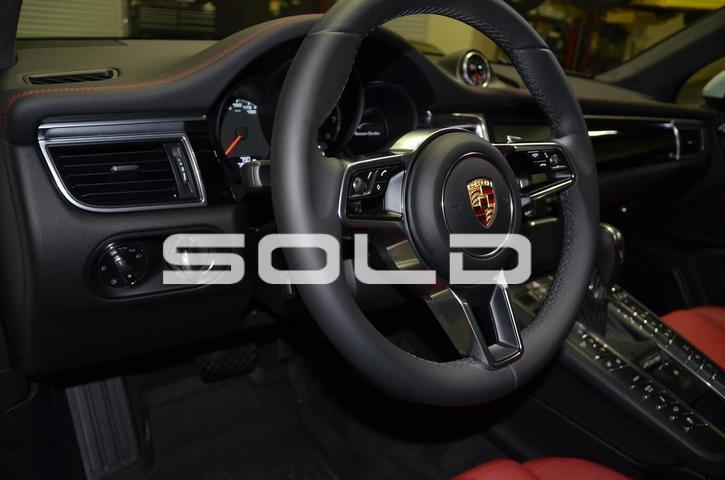 Used-2015-Porsche-Macan-Turbo