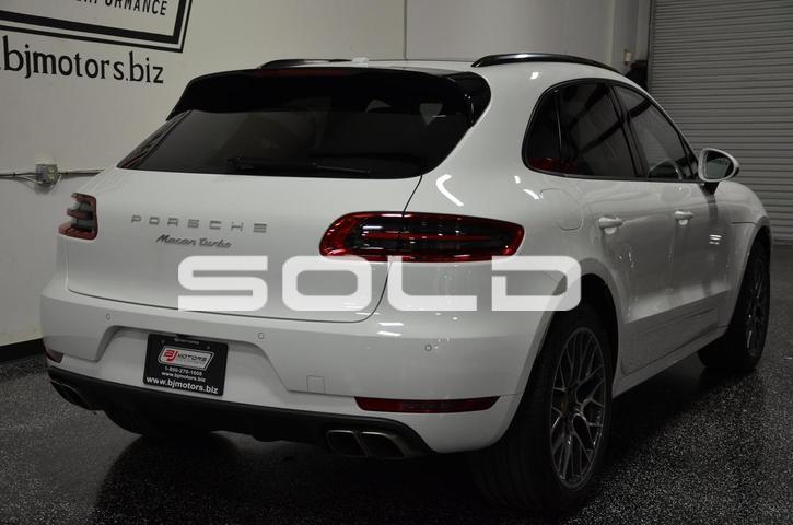 Used-2015-Porsche-Macan-Turbo