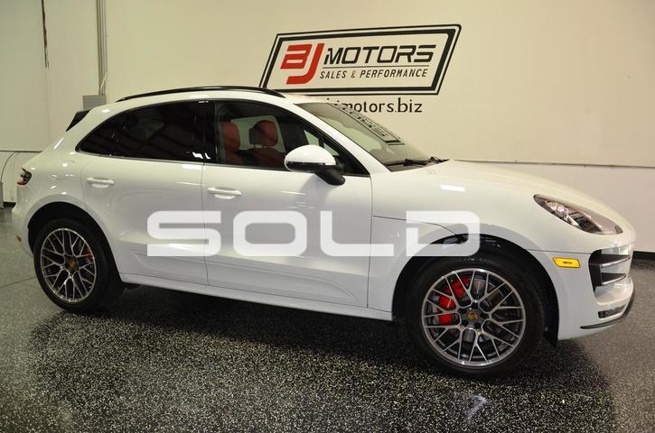 Used-2015-Porsche-Macan-Turbo