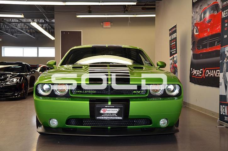 Used-2011-Dodge-Challenger-SRT8