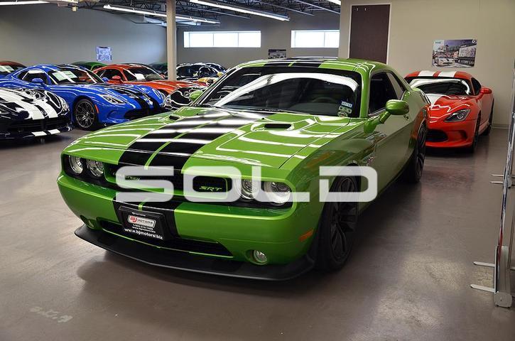 Used-2011-Dodge-Challenger-SRT8