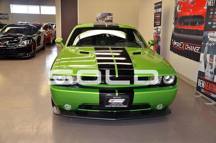 Used-2011-Dodge-Challenger-SRT8