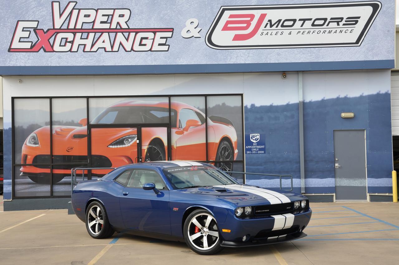 Used-2011-Dodge-Challenger-SRT8-Inaugural-Edition-392