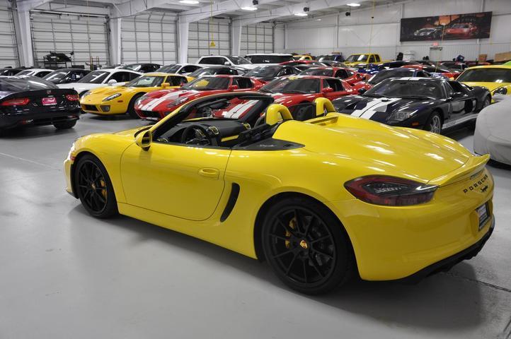 Used-2016-Porsche-Boxster-Spyder-Spyder