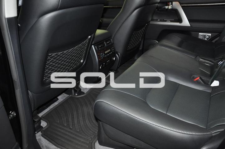 Used-2015-Toyota-Land-Cruiser