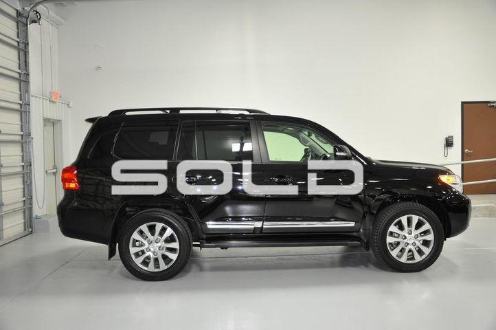 Used-2015-Toyota-Land-Cruiser