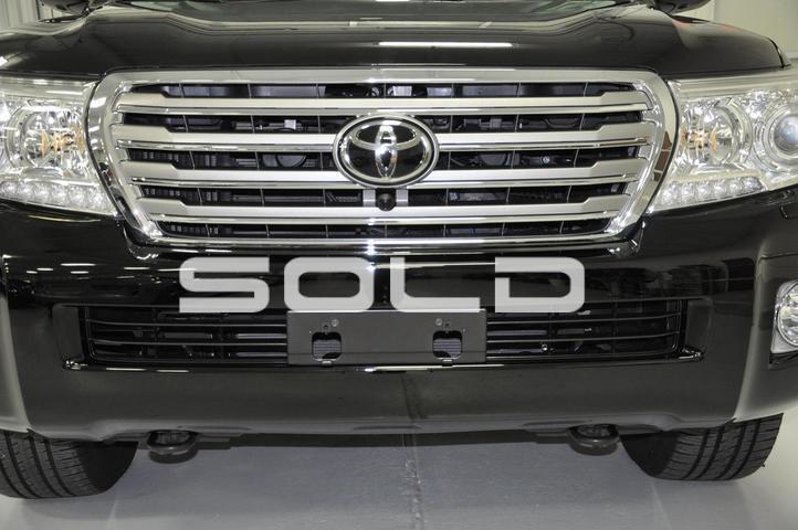 Used-2015-Toyota-Land-Cruiser