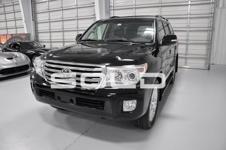 Used-2015-Toyota-Land-Cruiser