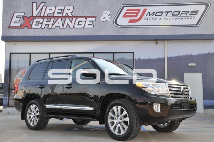 Used-2015-Toyota-Land-Cruiser