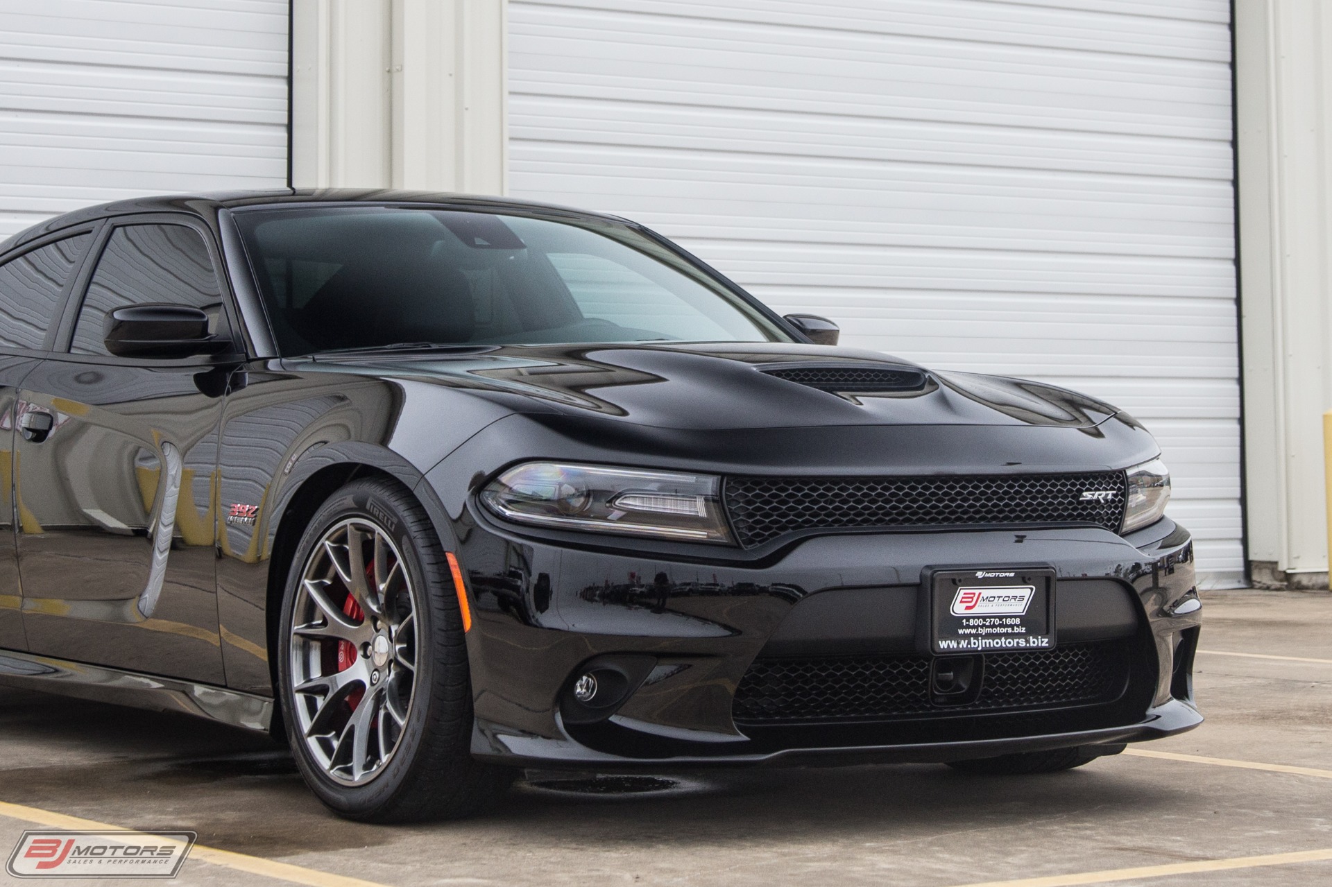 Used-2016-Dodge-Charger-SRT-392