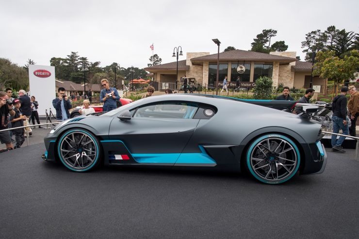 Used-2020-Bugatti-Divo