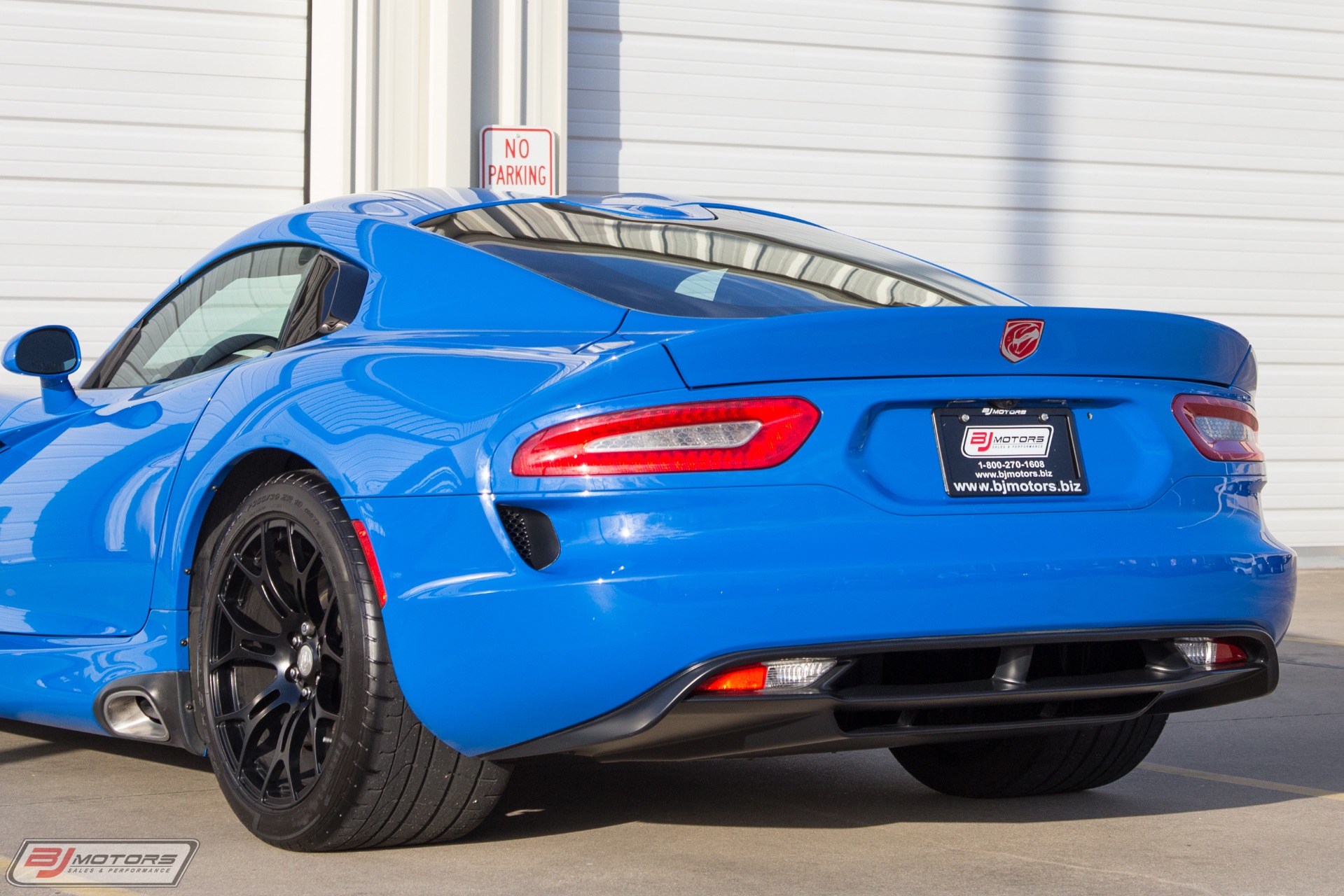 Used-2016-Dodge-Viper-GT