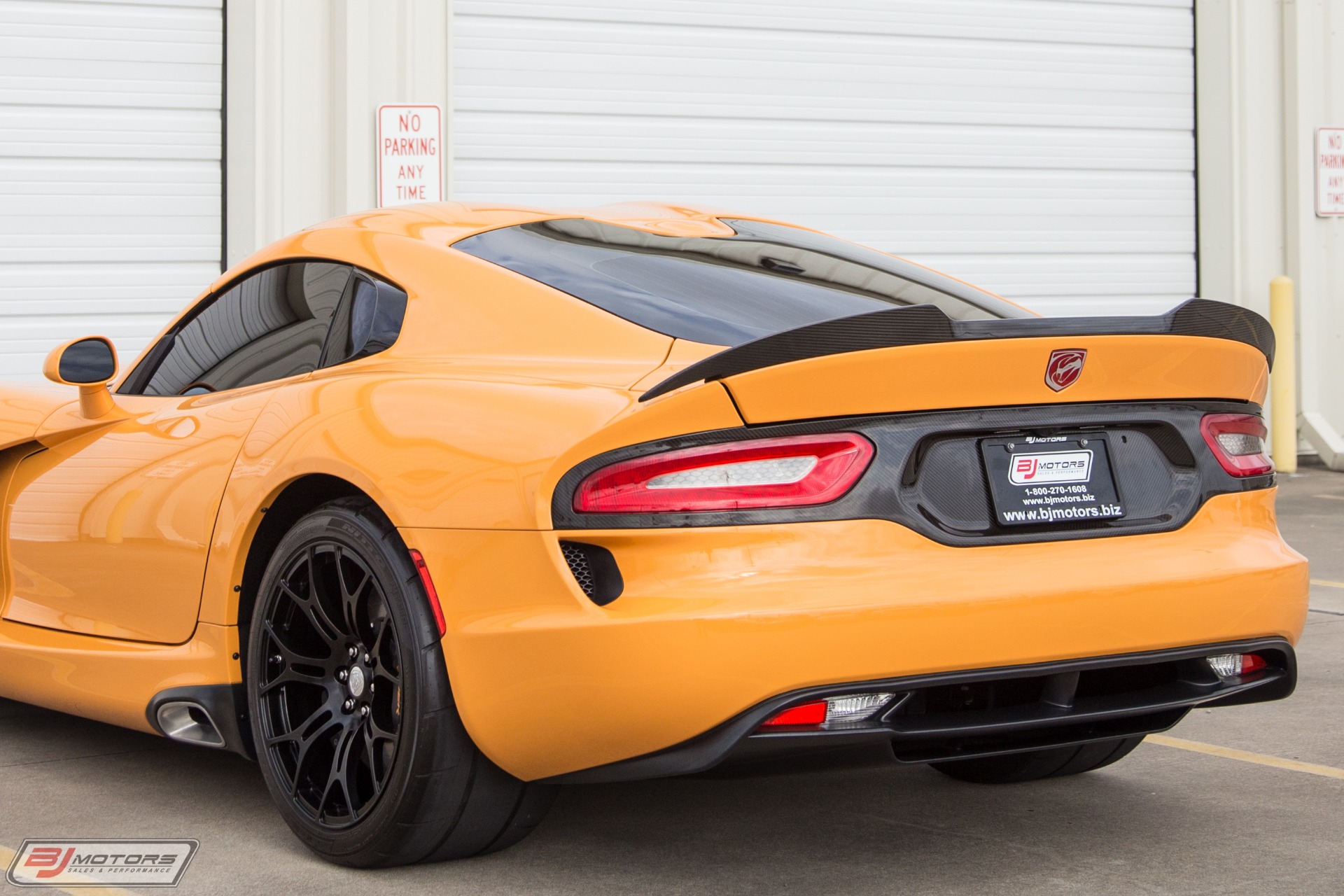 Used-2016-Dodge-Viper-TA-10