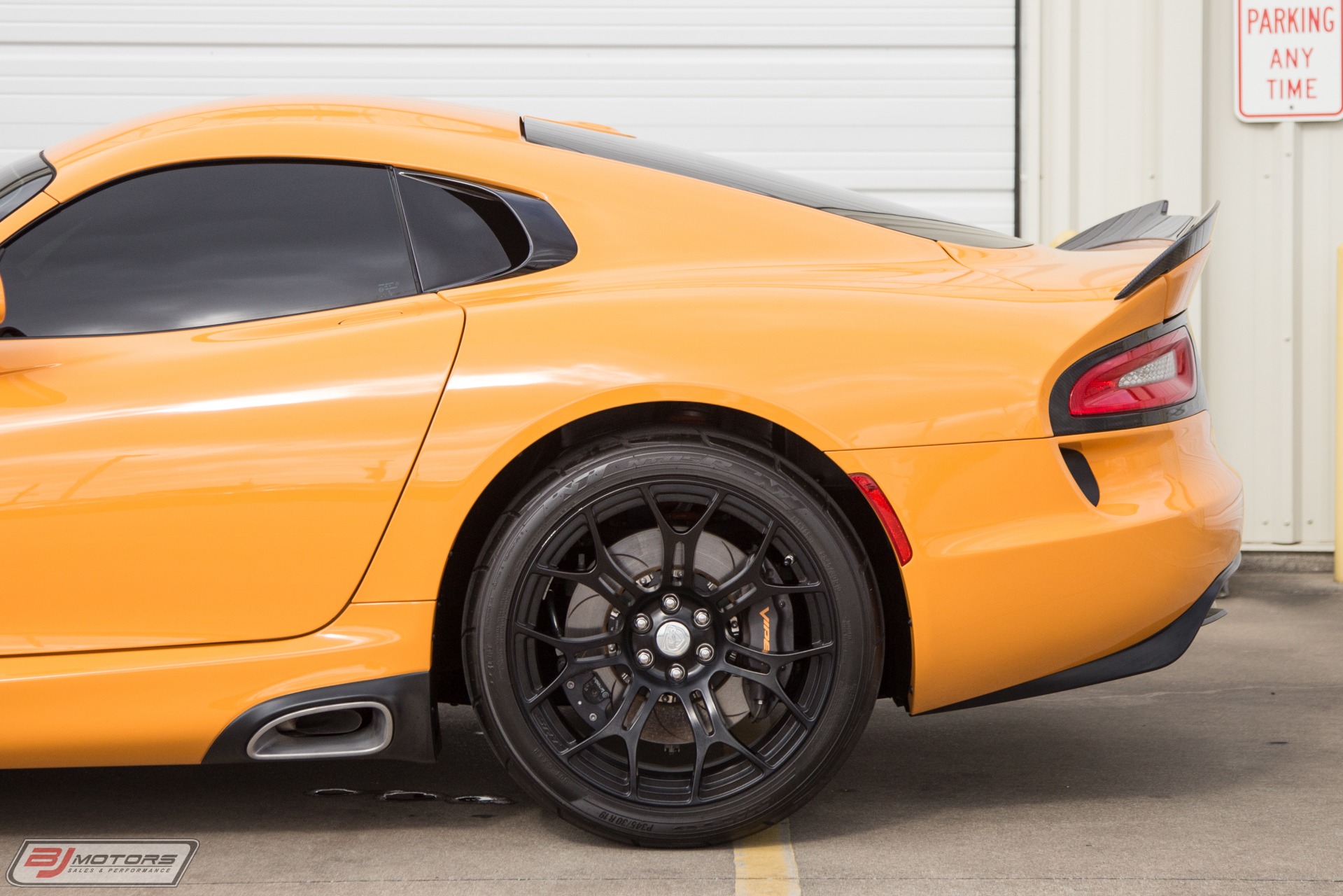 Used-2016-Dodge-Viper-TA-10