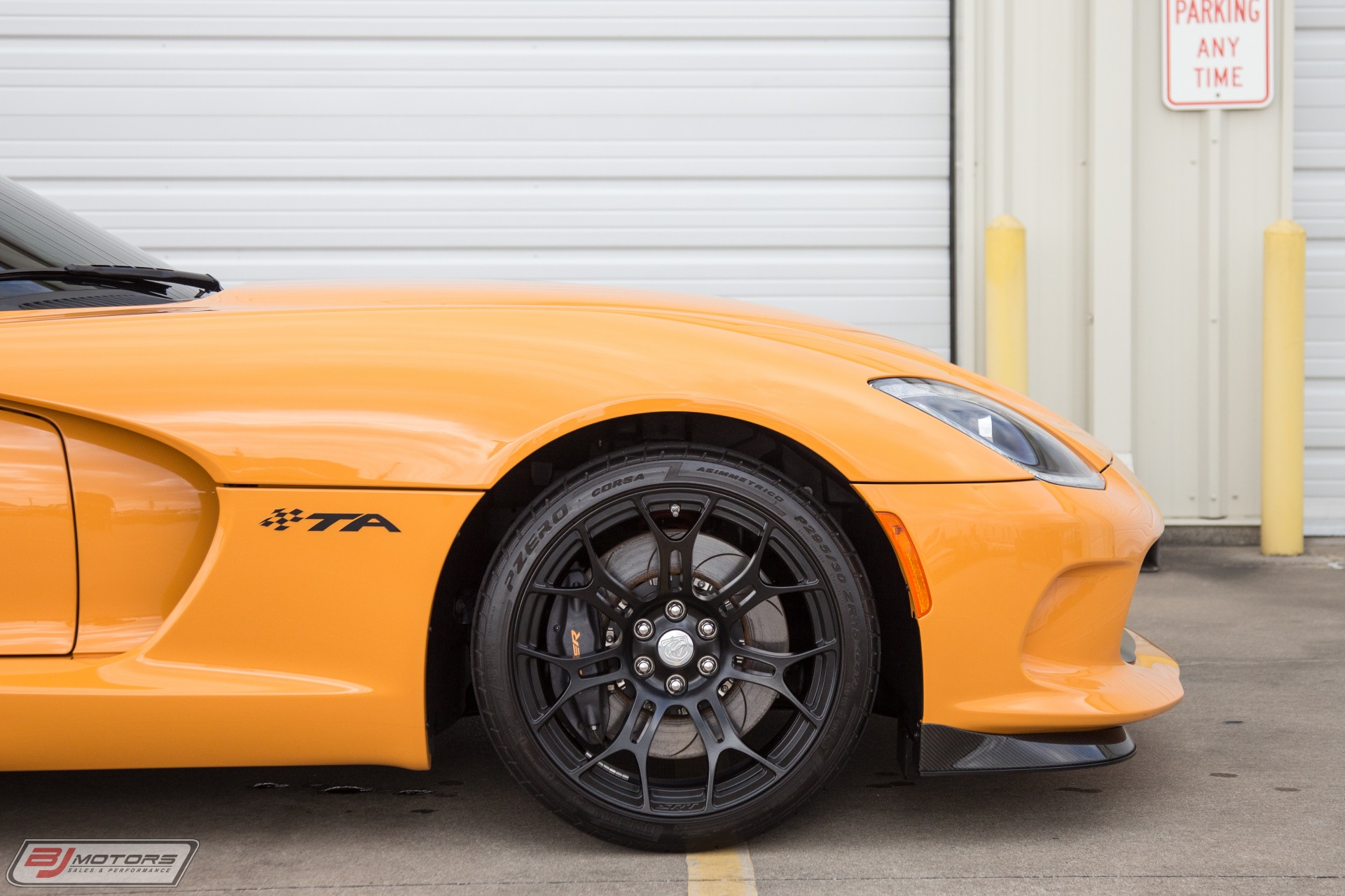 Used-2016-Dodge-Viper-TA-10