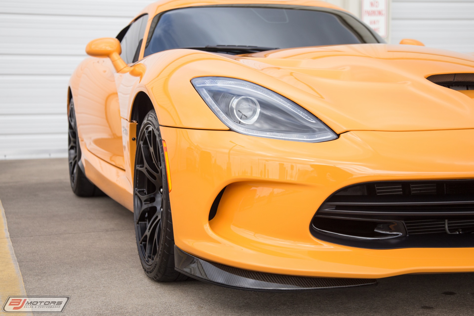 Used-2016-Dodge-Viper-TA-10